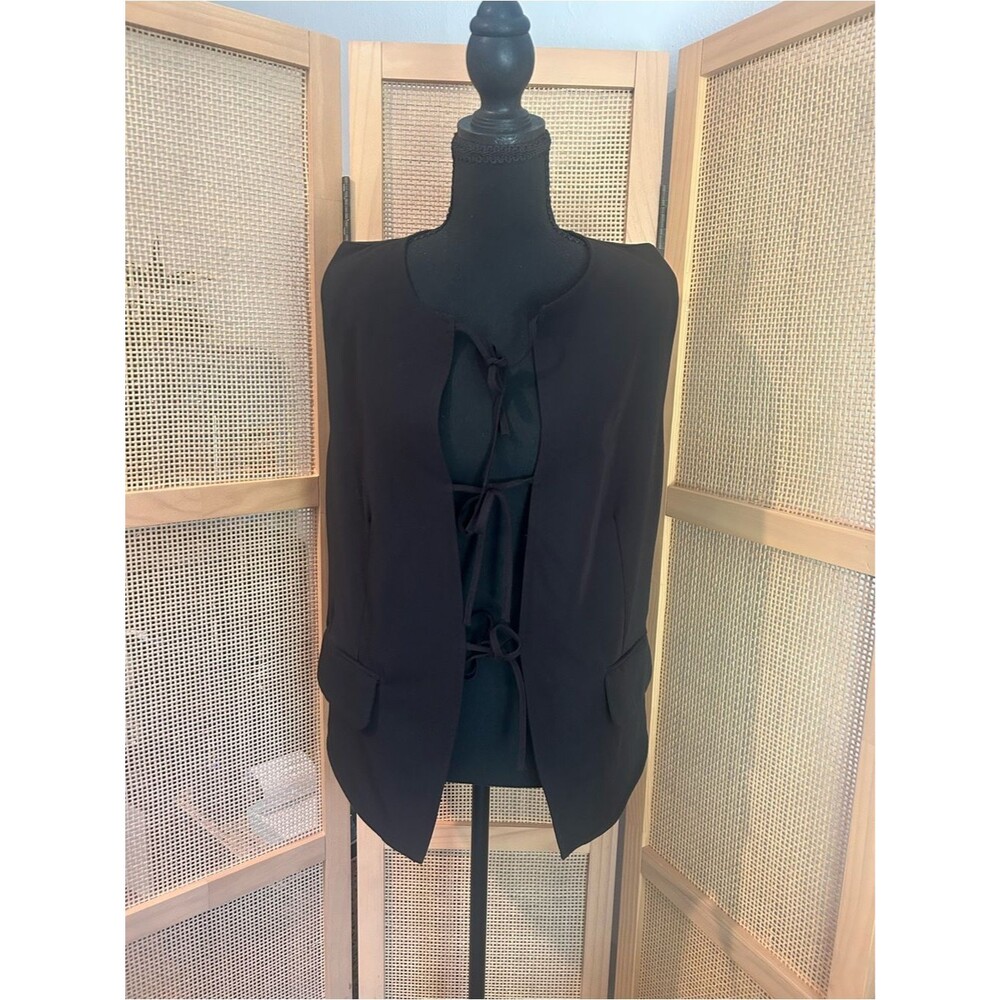Free People Black Tie-Front Sleeveless Vest